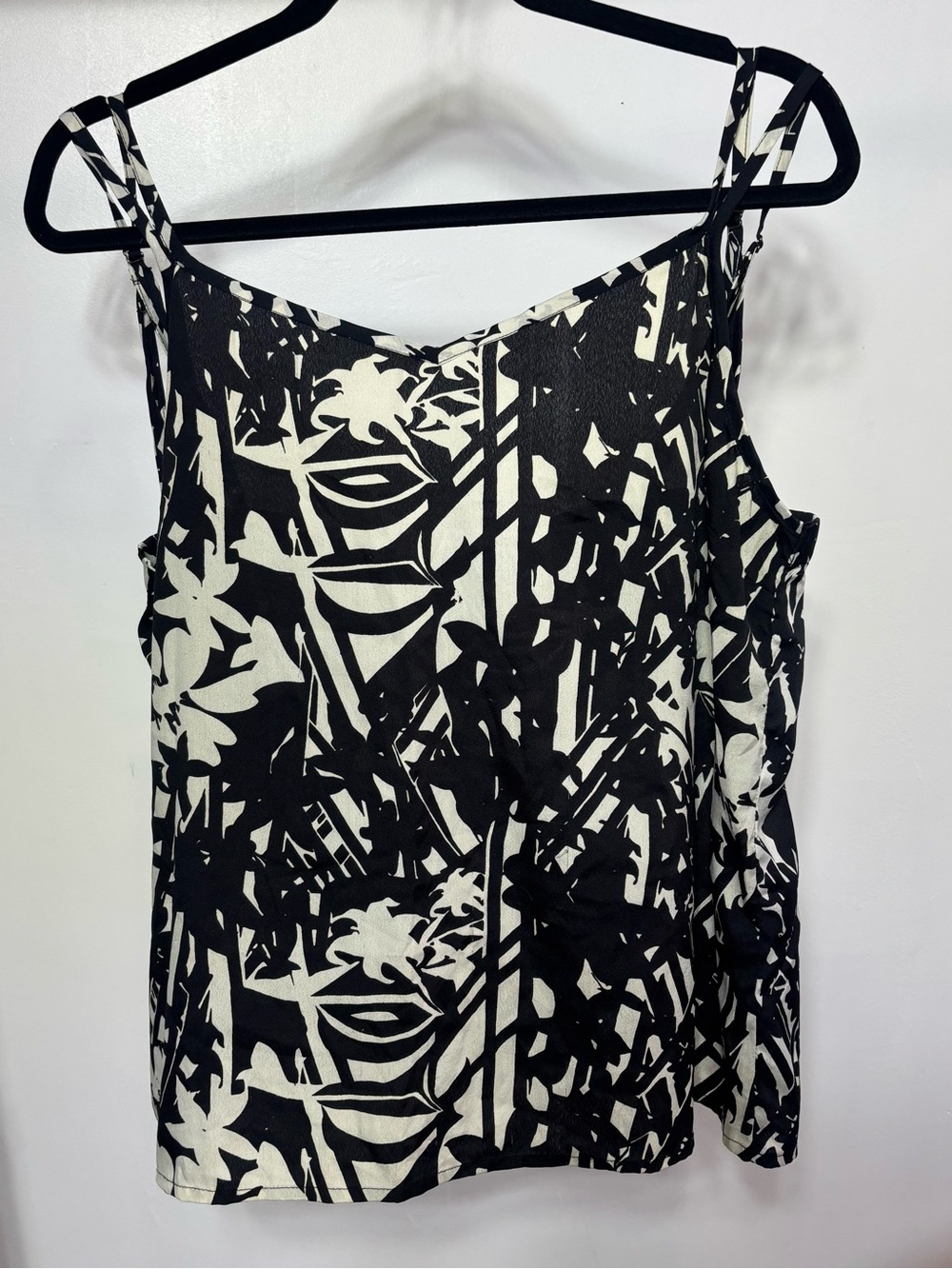 Volcom Run For The Border Black White Strappy Tank Top Size L
